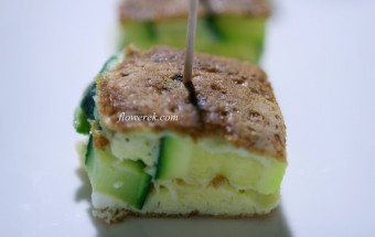 Zucchini Omelett