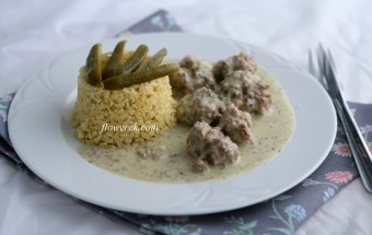 Fleischbällchen in Dillsauce