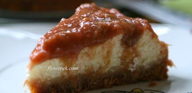 Quarkkuchen mit Rhabarber