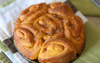 Kürbis-Apfel Schnecken
