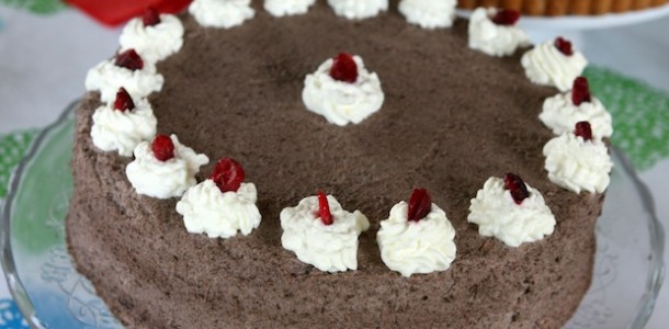 Sahne-Schokoladen-Torte